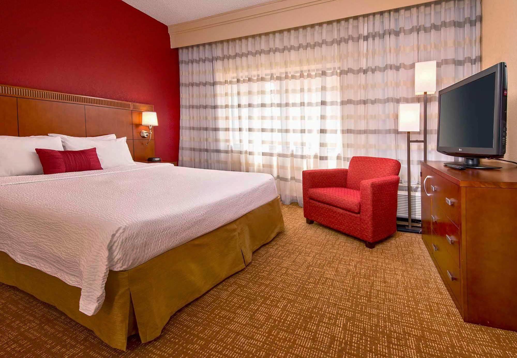 Courtyard By Marriott Rockville Ngoại thất bức ảnh